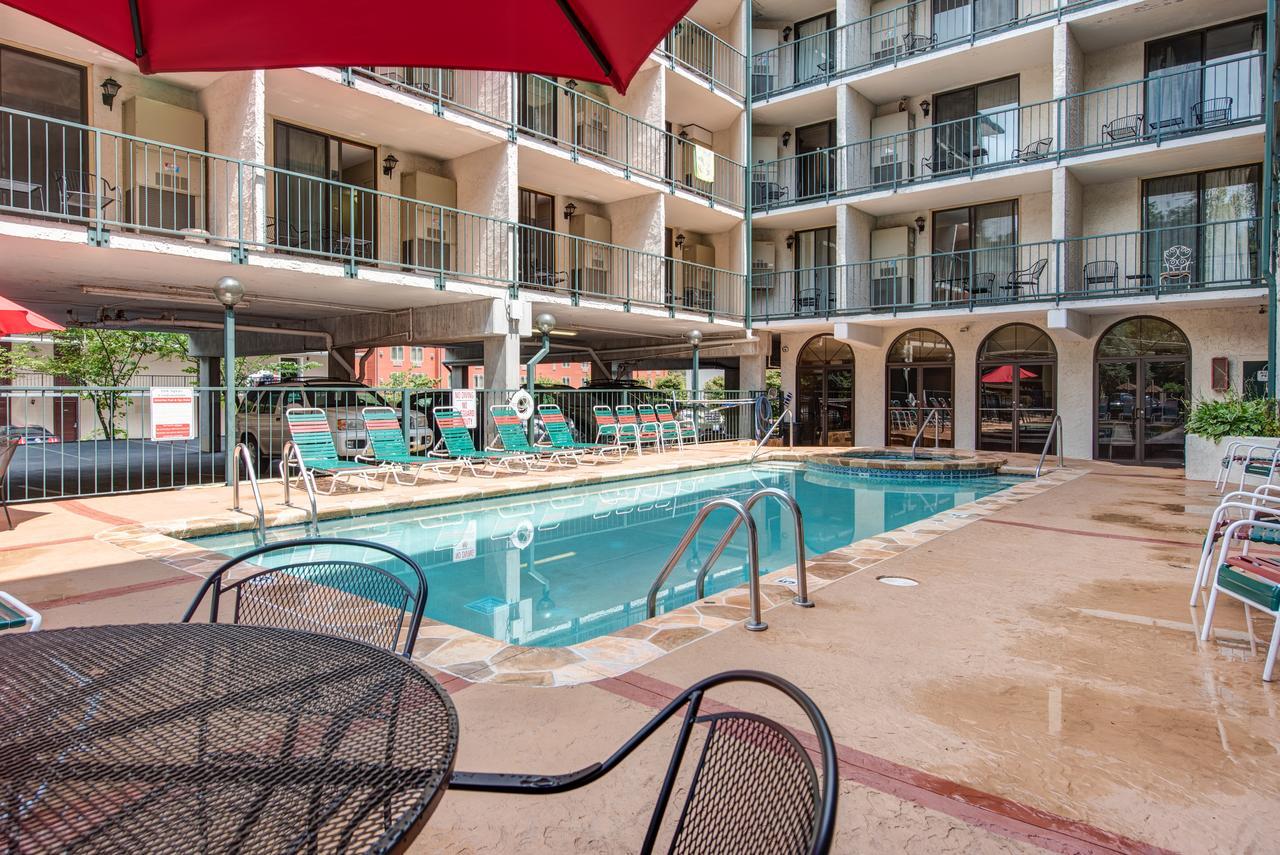 Oak Square Rentals Gatlinburg Esterno foto